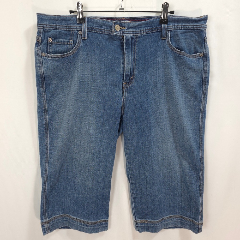 Levi's 515 Capri Jeans Medium Wash Blue Women 16 Classic Americana Stretch